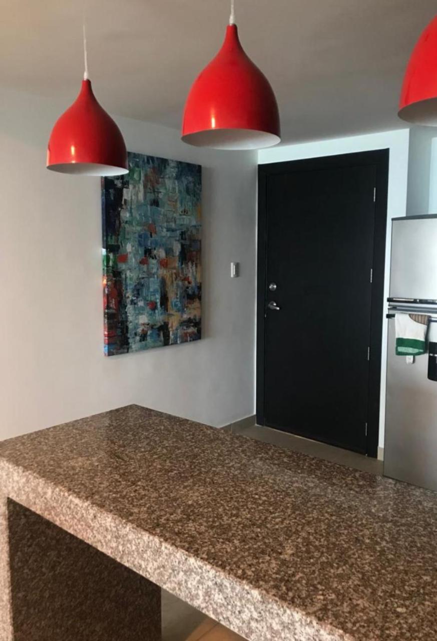 Apartament Lindo Departamento Al Pie De Playa Edificio Torre Oceanica Salinas  Zewnętrze zdjęcie